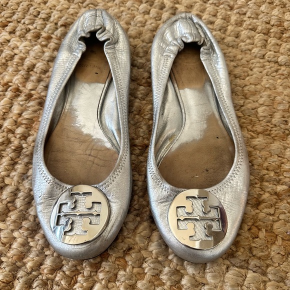Tory Burch Silver Ballet Flats size 8